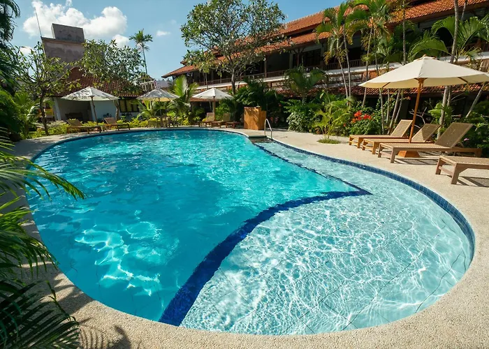 Uns - Bali 3*